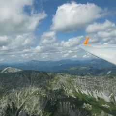 Flugwegposition um 11:13:54: Aufgenommen in der Nähe von Gemeinde Turnau, Österreich in 2213 Meter